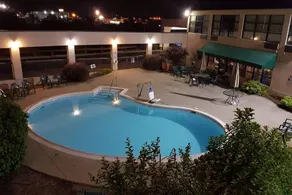 Travelodge by Wyndham Roanoke - Piscine