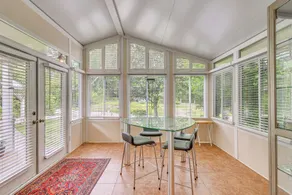 1 Mi to Beaches: Fairhope Home w/ Yard! - Interior