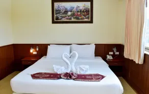 The Outdoor Kata Hotel - Room