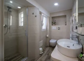 Angel's Care B&B - Bathroom