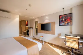 Effotel by Sayaji Navi Mumbai  - Værelse