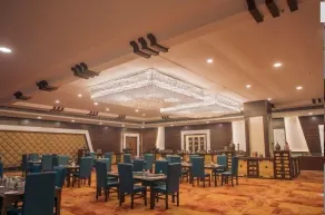 Tiaraa Hotels & Resorts - Restaurant