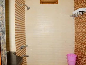 Hotel Ashray - Bathroom