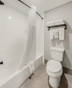 Hawthorn Extended Stay by Wyndham College Station - Salle de bain