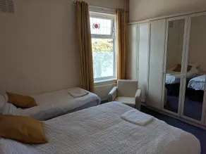 4 Bedroom House at Fern Lodge Preston Serviced Accommodation - Free WiFi & Parking - Værelse