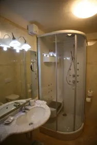 Alpen Hotel Vidi - Salle de bain