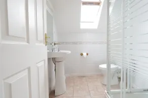 Ashville Guesthouse - Baño