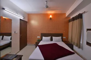 Hotel Pride - Room