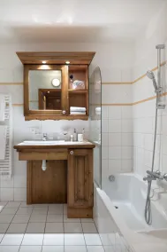 Résidence Pierre & Vacances Premium Les Fermes Du Soleil Les Carroz d'Araches - Salle de bain