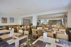 Hôtel Eliova l'Eau Vive - Restaurant