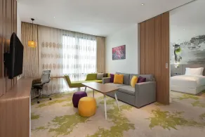 Holiday Inn & Suites Saigon Airport by IHG - Room