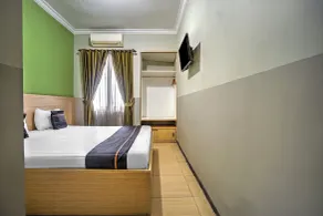 Hotel O near Juanda Airport formerly Azzahra Guest House Family - Chambre