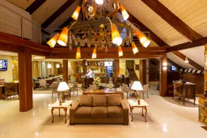 Villa Bella Hotel & SPA Gramado - Recepción