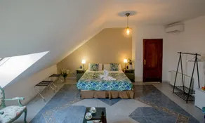 Hostal Escala Suites - Room