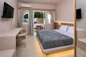 Aelia Luxury Suites - Vue de la chambre