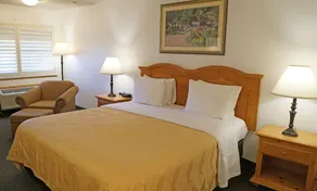 Quality Inn Near Fort Hunter Liggett - Room