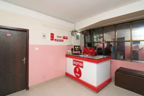 Hotel O Prabha Palace Lodge - Reception