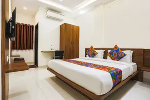 FabHotel Balaji Paradise - Room