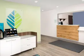 WoodSpring Suites Chicago Tinley Park - Lobby