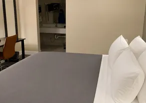 LX Hotel, SureStay Collection by Best Western - Room