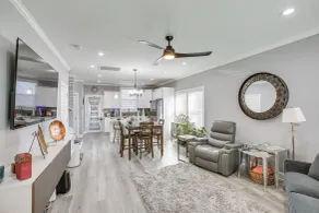 Pet-friendly Gallatin Home w/ Deck, 1 Mi to Town! - Innenbereich