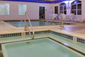 Country Inn & Suites by Radisson, Brockton (Boston), MA - Piscine