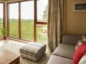 Pine Lodge - Interior