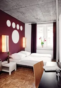 Five Elements Hostel and Capsules Frankfurt - Chambre