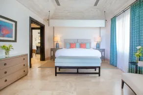 The Sandpiper - Room
