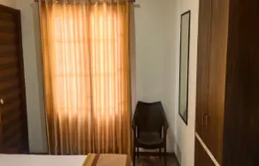 Hotel Grand Gaayatris - Vue de la chambre