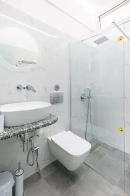 Theodora Apartments - Bad