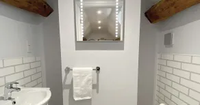 Mallories - Bathroom