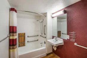 Red Roof Inn Rochester - Airport - Salle de bain