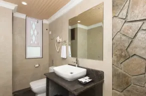 Summit Newa Regency - Badezimmer