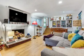 Eclectic Multi-level Charmer! 2 Mi to CU Boulder - Interiør