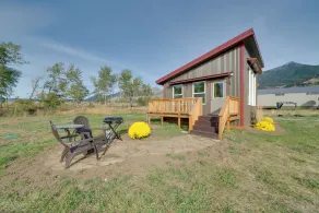 NY! Poplar Grove Ranch Cottage langs Barney Creek - Interiør