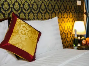 Phuong Trang Hotel - Room