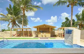 The Patio Hotel 15 minutes from Macao Beach - Pool