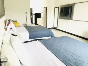 Hy-Lo Hotel - Vue de la chambre