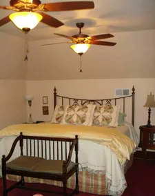 Indian Creek Village Winery - Room