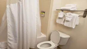 Holiday Inn Express & Suites Cambridge by IHG - Salle de bain