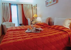 The Park Hotel Piraeus - Chambre