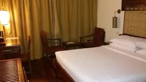 Lobo Wildlife Lodge - Room