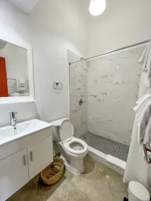 Nando's Place - Salle de bain