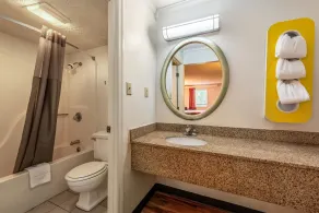 Motel 6-Gatlinburg, TN - Smoky Mountains - Salle de bain