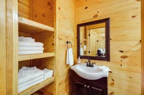 Crystal Springs Cabin, 4 Mi to Calling Panther! - Interior