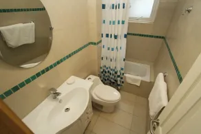 Dein Haus Hotel - Bathroom