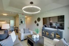The Saint Hotel: Boutique Suite Near Overland Park - Interiør
