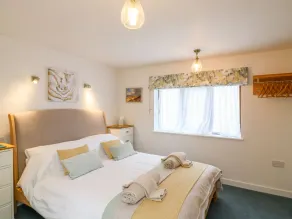 Woodstock Retreat - Room