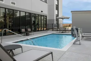 Fairfield by Marriott Inn & Suites Paris - Piscine